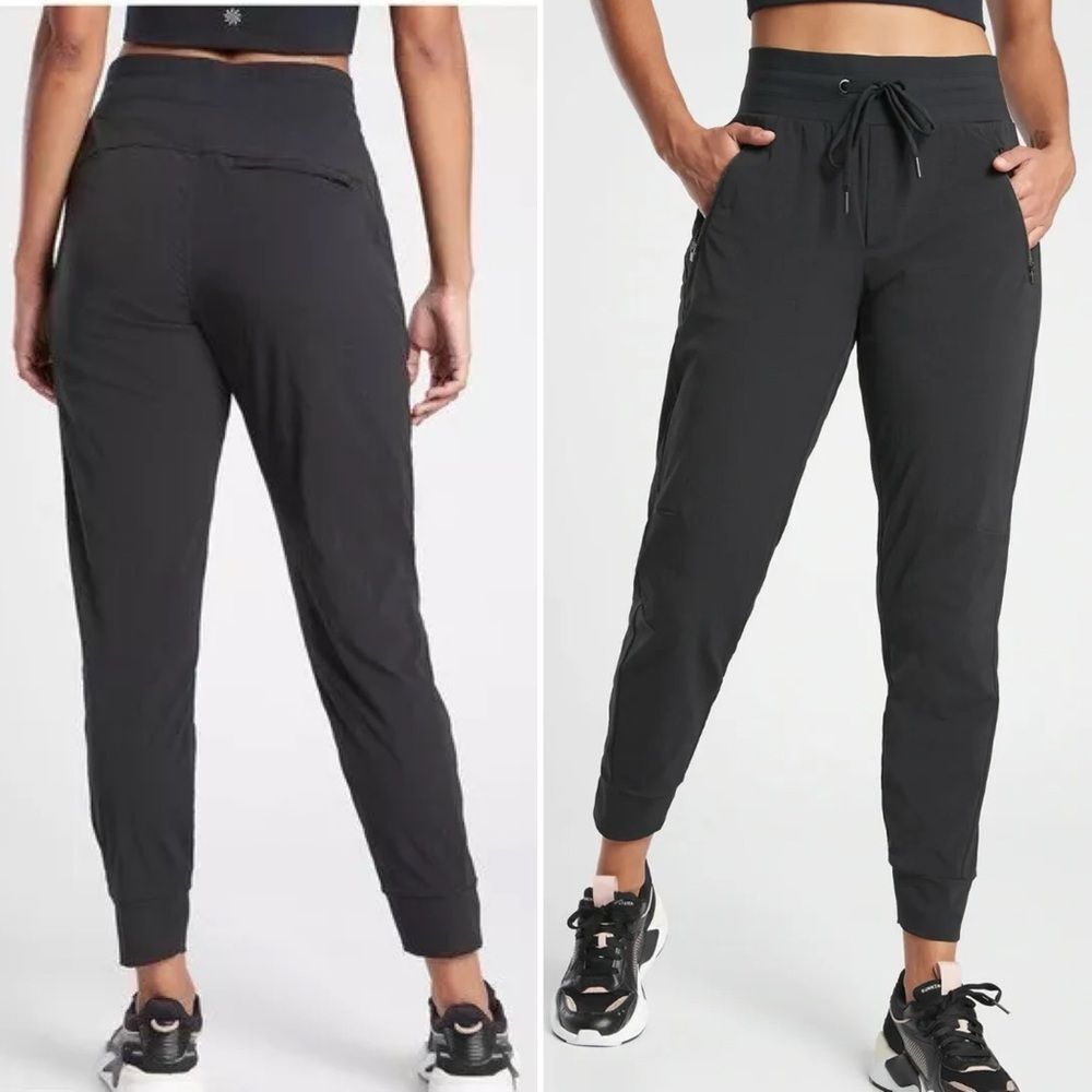 Athleta Trekkie North Jogger Black Athleisure Pants Women’s Size 2 Casual Active